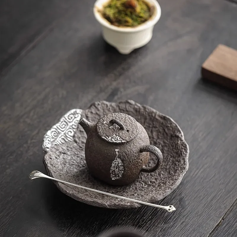 Black Gilded Silver Japanese Style Teapot Kettle Coarse pottery Tea Making Device Tea Infuser Tea Kettle Chinese Small Pot
Black Gilded Silver Japanese Style Teapot Kettle Coarse pottery Tea Making Device Tea Infuser Tea Kettle Chinese Small Pot