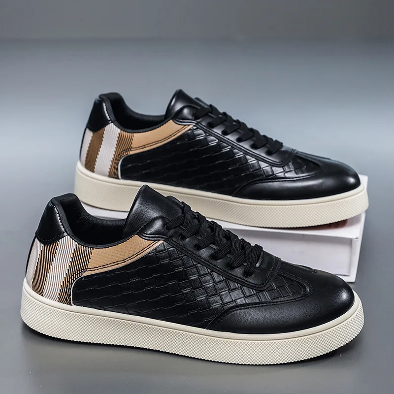 Men's Trendy Versatile Casual Shoes Lace-Up round Toe Board Outdoor Sports Comfortable Breathable Fashion Footwear
Men's Trendy Versatile Casual Shoes Lace-Up round Toe Board Outdoor Sports Comfortable Breathable Fashion Footwear