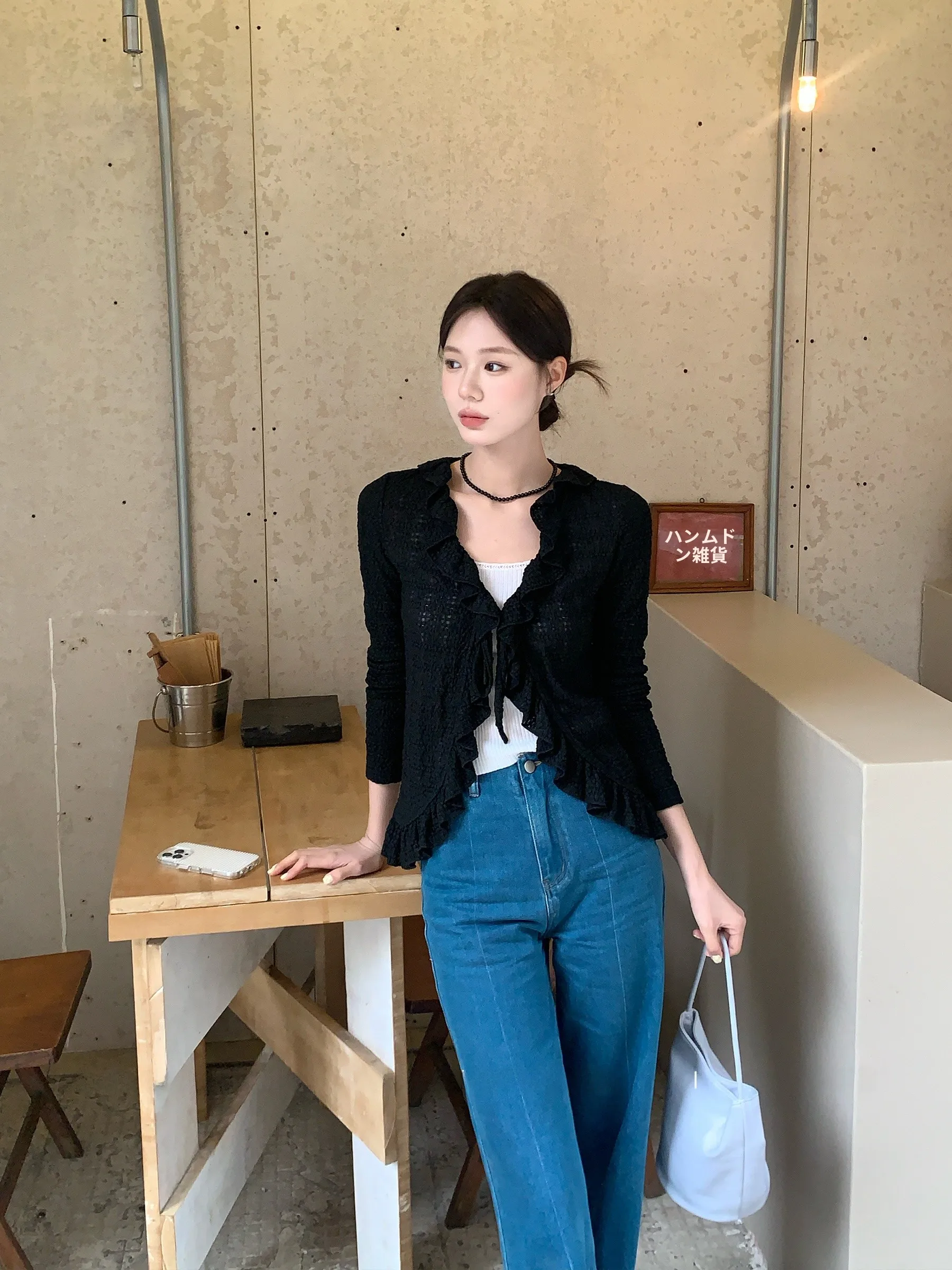 Легкий женский кардиган с V-образным вырезом, текстурным дизайном и бантом, в полуповседневном корейском стиле, из нейлона, с длинными рукавами, короткое пальто
Легкий женский кардиган с V-образным вырезом, текстурным дизайном и бантом, в полуповседневном корейском стиле, из нейлона, с длинными рукавами, короткое пальто