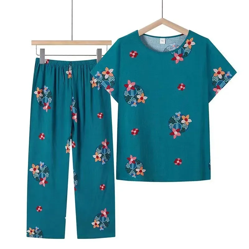 Женское летнее платье среднего и пожилого возраста, костюм для бабушки и мамы, костюм 60-летнего года, укороченные брюки с короткими рукавами, комплект из двух предметов
Женское летнее платье среднего и пожилого возраста, костюм для бабушки и мамы, костюм 60-летнего года, укороченные брюки с короткими рукавами, комплект из двух предметов