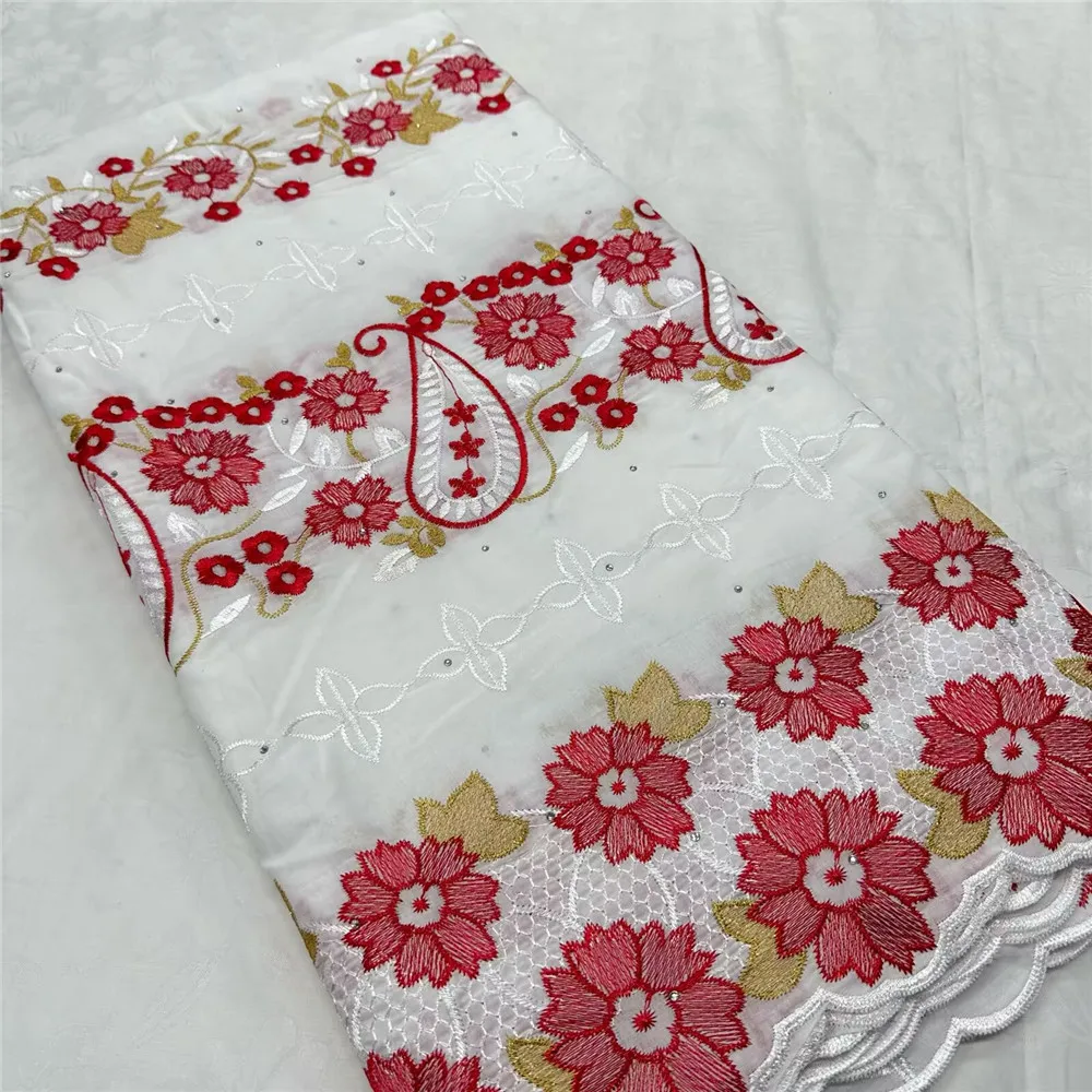 Модная африканская 100% хлопковая швейцарская вуаль, кружевная ткань высокого качества, Дубайский стиль, вышивка, кружево с камнями для вечеринки 5 + 2 ярда 899
Модная африканская 100% хлопковая швейцарская вуаль, кружевная ткань высокого качества, Дубайский стиль, вышивка, кружево с камнями для вечеринки 5 + 2 ярда 899