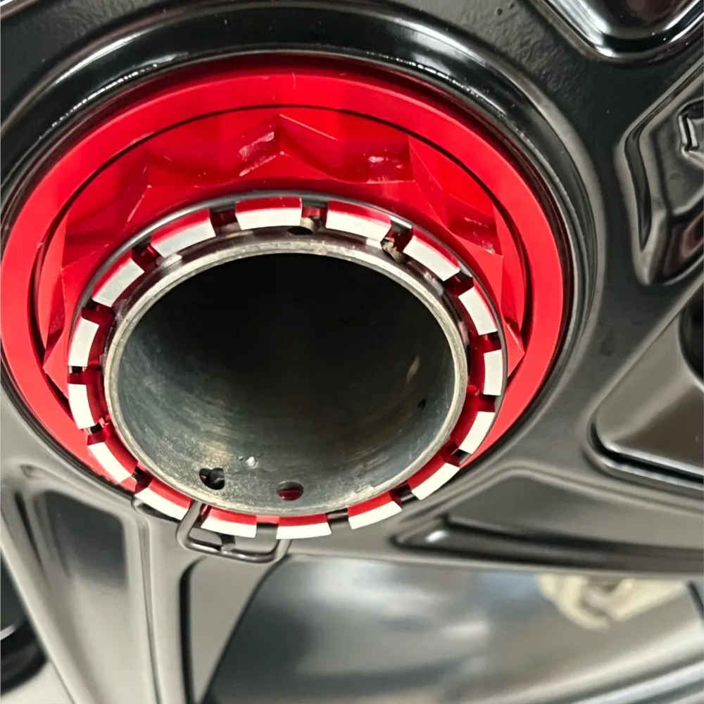 For Ducati V4 1098 1198 1199 1299 Panigale Multistrada 1200 Diavel StreetfighterV4 / 1098 / 848 Motorcycle Rear Wheel Axle Nut
For Ducati V4 1098 1198 1199 1299 Panigale Multistrada 1200 Diavel StreetfighterV4 / 1098 / 848 Motorcycle Rear Wheel Axle Nut