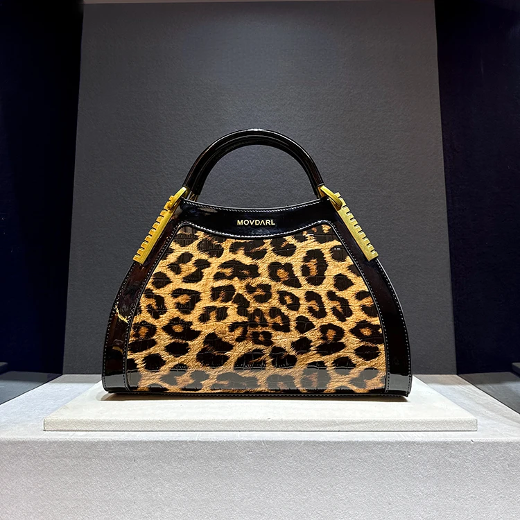 Luxury Designer Brand Сумка New Leather High Quality Fashion Trend Leopard Print Snake Print Shoulder Handbag for Women Hot Sale
Luxury Designer Brand Сумка New Leather High Quality Fashion Trend Leopard Print Snake Print Shoulder Handbag for Women Hot Sale