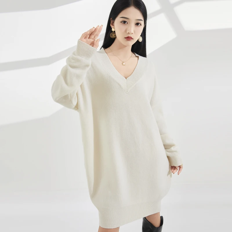 New cashmere sweater women's V-neck medium long loose lazy slimming pullover 100 pure wool dress knit sweater base sweater
New cashmere sweater women's V-neck medium long loose lazy slimming pullover 100 pure wool dress knit sweater base sweater