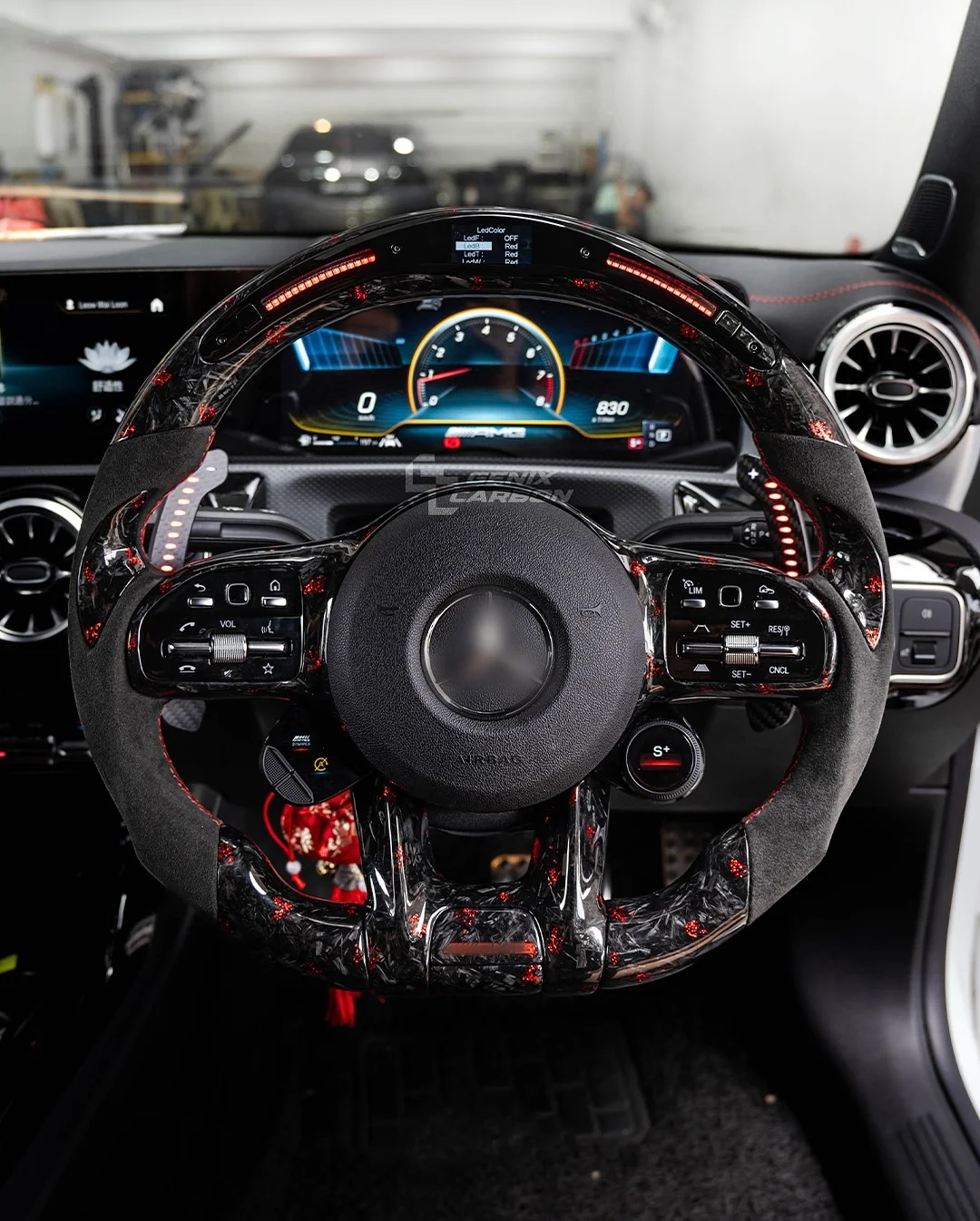 LED Carbon Fiber Flat Steering Wheel for AMG C63 GT C43 C63 W221 S63 W205 W204 W213 2020+ Car Racing Wheel
LED Carbon Fiber Flat Steering Wheel for AMG C63 GT C43 C63 W221 S63 W205 W204 W213 2020+ Car Racing Wheel