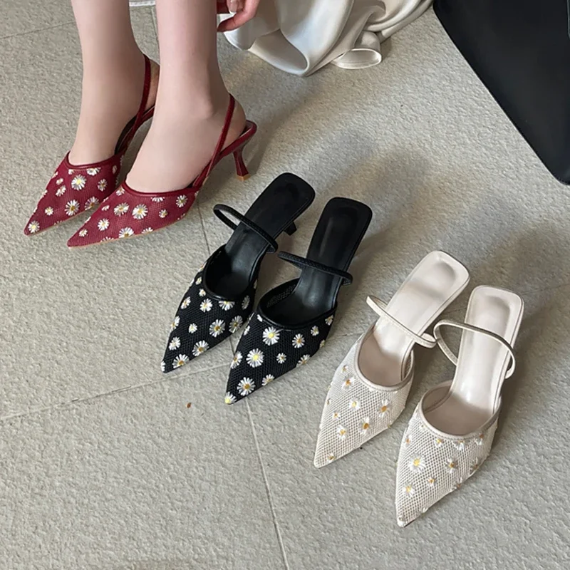 Women's Pointed Toe Mesh Daisy Floral Embroidery Single Strap Slip‑On Kitten Heel Mule Sandals,Summer Casual Footwear,Drop Ship
Women's Pointed Toe Mesh Daisy Floral Embroidery Single Strap Slip‑On Kitten Heel Mule Sandals,Summer Casual Footwear,Drop Ship