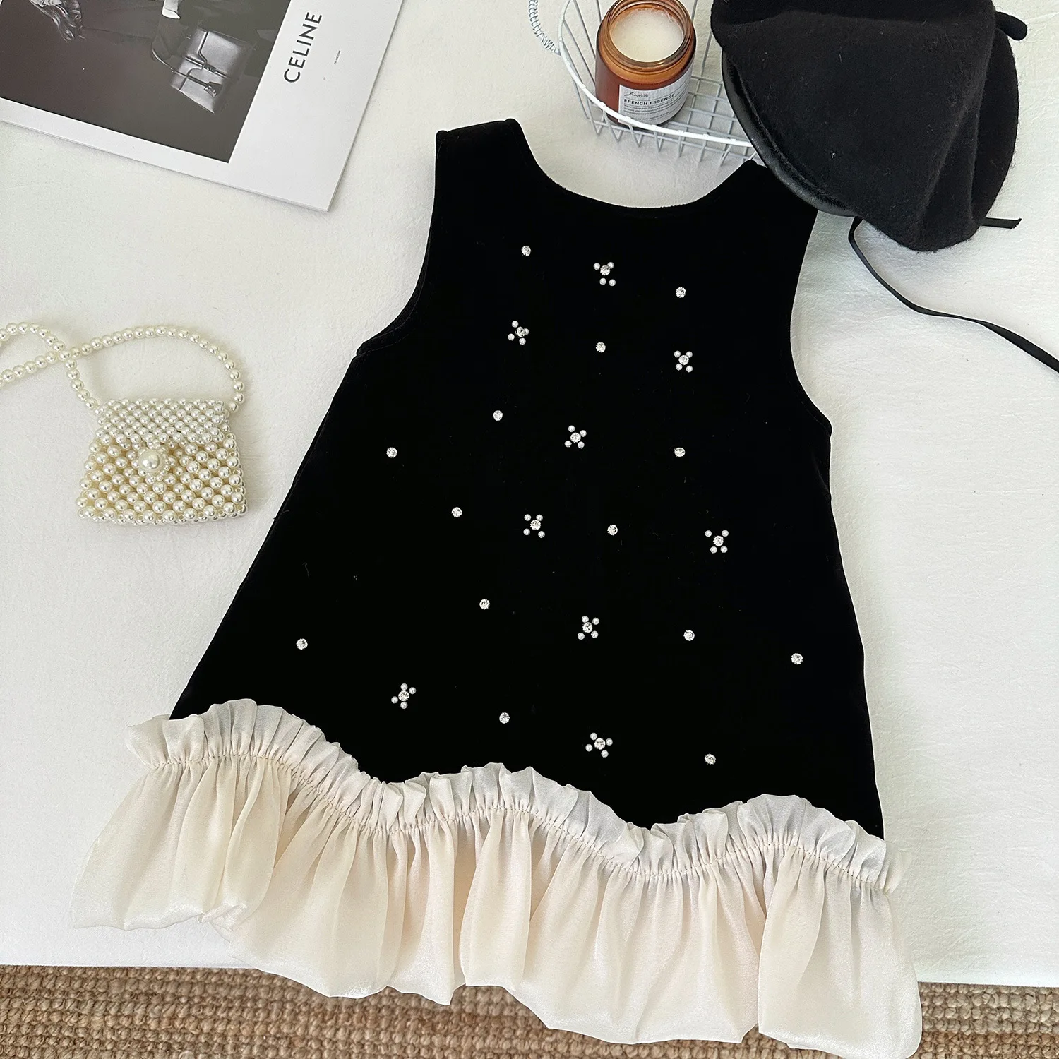 Girls Thick Dresses Autumn Winter 2025 Children Warm Velvet Vest Dress For Baby girl Clothes Kids Princess Party Costume Outfits
Girls Thick Dresses Autumn Winter 2025 Children Warm Velvet Vest Dress For Baby girl Clothes Kids Princess Party Costume Outfits