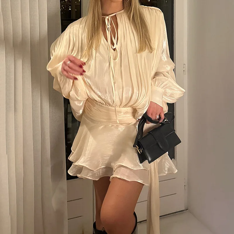 ZNS New Fashion O-neck Lace-up Pleated Solid Color Short Dress for Women 2025 Summer Long Sleeve Casual Holiday Dresses
ZNS New Fashion O-neck Lace-up Pleated Solid Color Short Dress for Women 2025 Summer Long Sleeve Casual Holiday Dresses