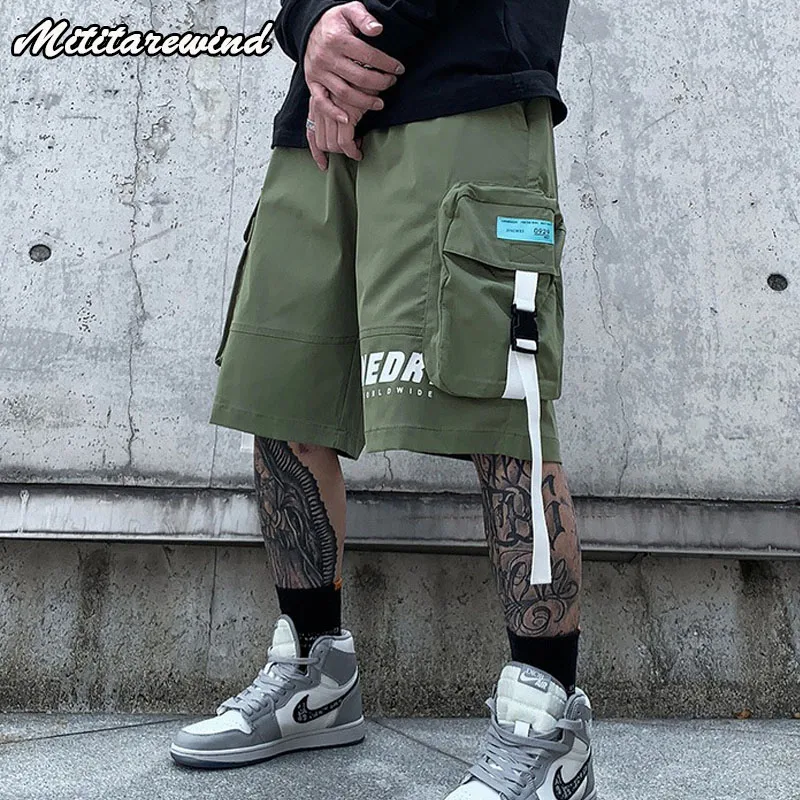 Men's Knee Length Cargo Shorts Big Porkets Trendy Loose Hip Hop Sportwear High Street Casual Letter Print Youth Chic Streetwear
Men's Knee Length Cargo Shorts Big Porkets Trendy Loose Hip Hop Sportwear High Street Casual Letter Print Youth Chic Streetwear
