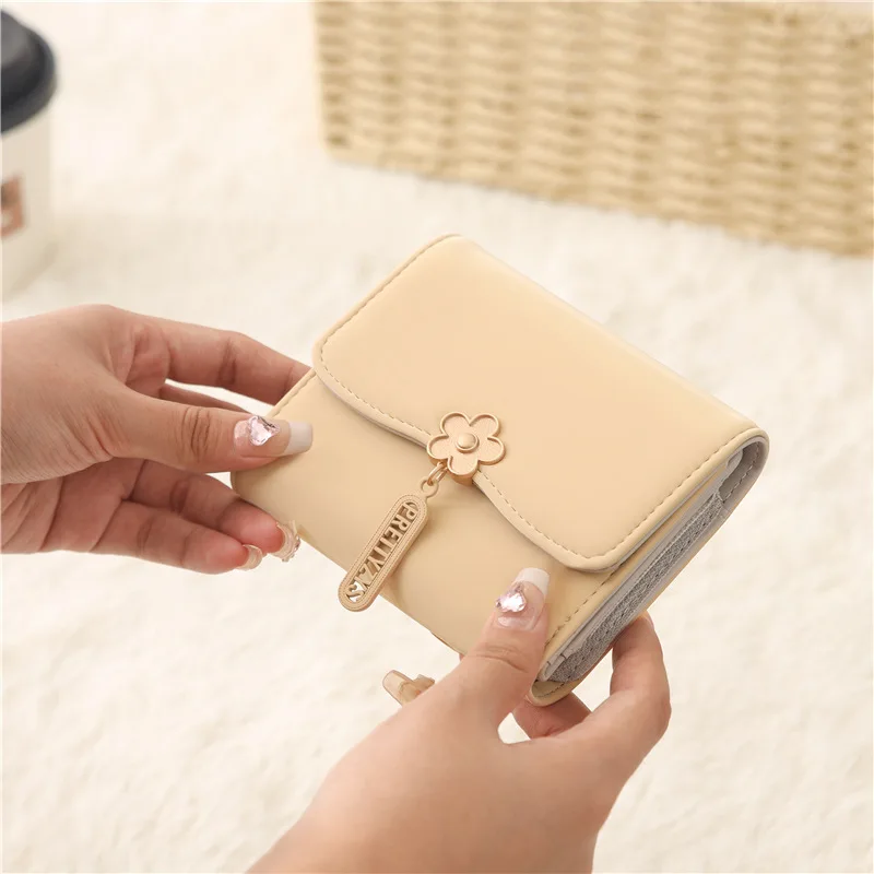 Women Short Wallet Cute Flower Snap PU Leather Zipper Coin Purse Ladies ID Credit Card Holder 3 Folds Small Clutch Money Bag
Women Short Wallet Cute Flower Snap PU Leather Zipper Coin Purse Ladies ID Credit Card Holder 3 Folds Small Clutch Money Bag
