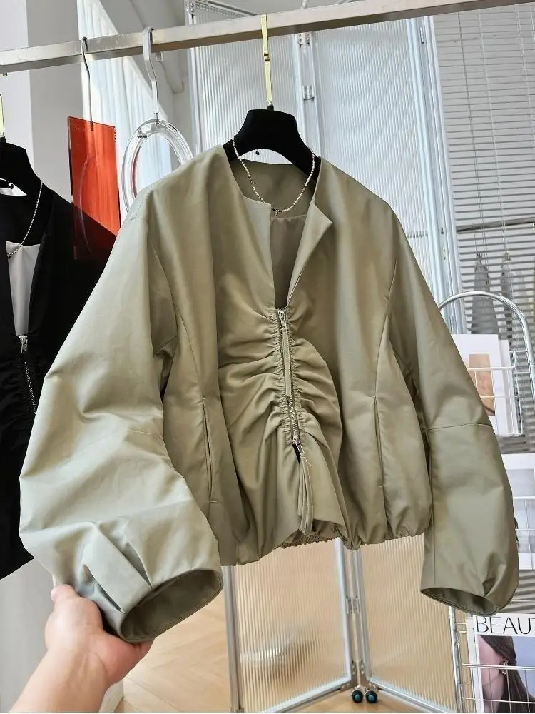 SuperAen Spring 2026 New Design Fashion Jacket Long-sleeved Pleats Oversize High Street Casual Short Coats
SuperAen Spring 2026 New Design Fashion Jacket Long-sleeved Pleats Oversize High Street Casual Short Coats