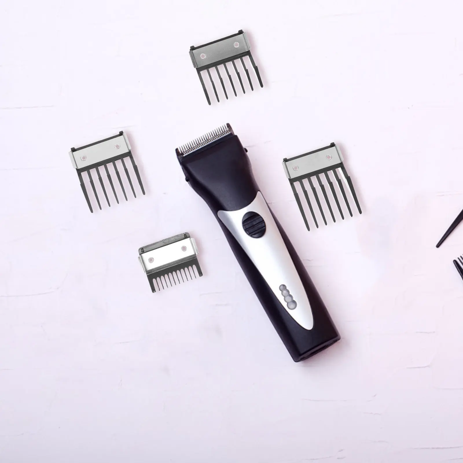 4Pcs Professional Clipper Guards Set with Metal Buckle for Precise Hair Length Control Stainless Steel Hair Cutting
4Pcs Professional Clipper Guards Set with Metal Buckle for Precise Hair Length Control Stainless Steel Hair Cutting