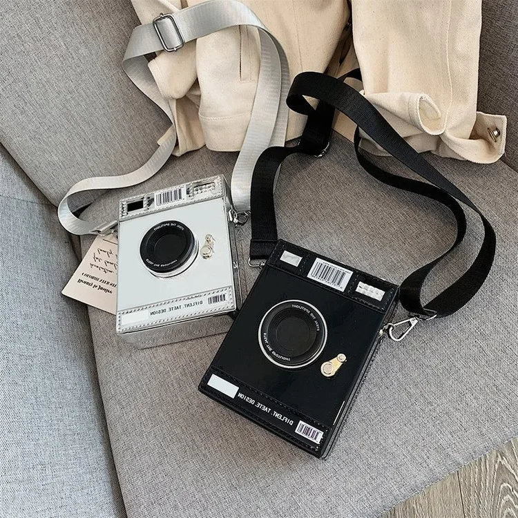 Camera Shape Shoulder Bag Women Box Shape Crossbody Bag Wide Shoulder Belt Fashion Handbag For Ladies Black and Laser Color2023
Camera Shape Shoulder Bag Women Box Shape Crossbody Bag Wide Shoulder Belt Fashion Handbag For Ladies Black and Laser Color2023
