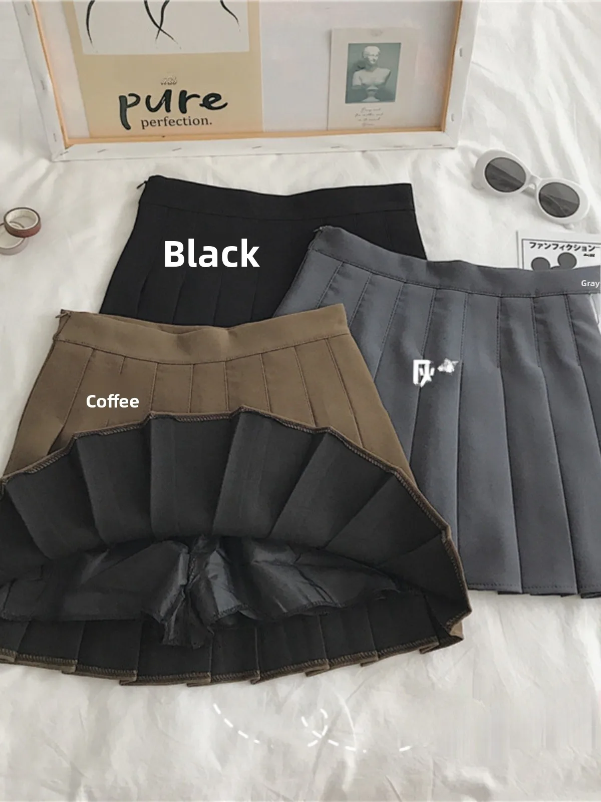 Black High Waist Short A-Line Skirt Suit for Women Spring Autumn 2026 New Style Miniature Hourglass Shaping Pleated Skirt
Black High Waist Short A-Line Skirt Suit for Women Spring Autumn 2026 New Style Miniature Hourglass Shaping Pleated Skirt