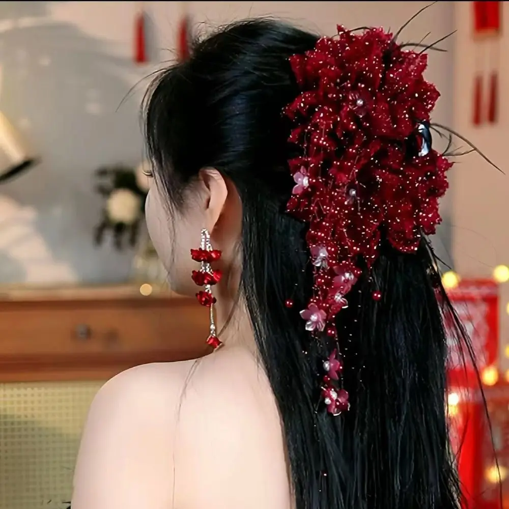 Fashion Flower Hair Clip Large Bead Tassel Hairpin Grips Elegant Shark Clip for Girls
Fashion Flower Hair Clip Large Bead Tassel Hairpin Grips Elegant Shark Clip for Girls