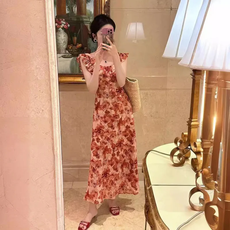 Французское романтическое платье с цветочным принтом для женщин, новый летний стиль для пляжного отдыха, утягивающее платье с высококачественной текстурой, длинное платье
Французское романтическое платье с цветочным принтом для женщин, новый летний стиль для пляжного отдыха, утягивающее платье с высококачественной текстурой, длинное платье