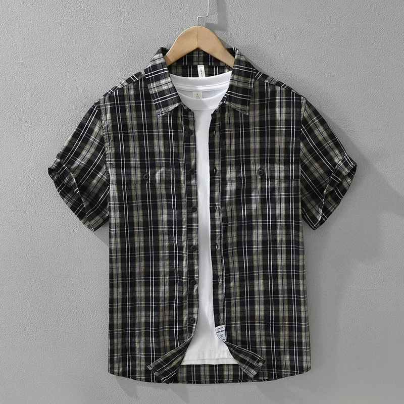 2025 Summer men's fashionable and versatile artistic casual loose top Japanese retro plaid lapel short sleeved shirt 8287
2025 Summer men's fashionable and versatile artistic casual loose top Japanese retro plaid lapel short sleeved shirt 8287