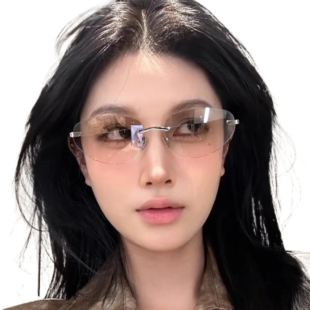 Fashion Futuristic Frameless Sunglasses UV400 Protection 2025 New Hip-Hop Sun Glasses Unisex Luxury Shades Trending Eyewear
Fashion Futuristic Frameless Sunglasses UV400 Protection 2025 New Hip-Hop Sun Glasses Unisex Luxury Shades Trending Eyewear