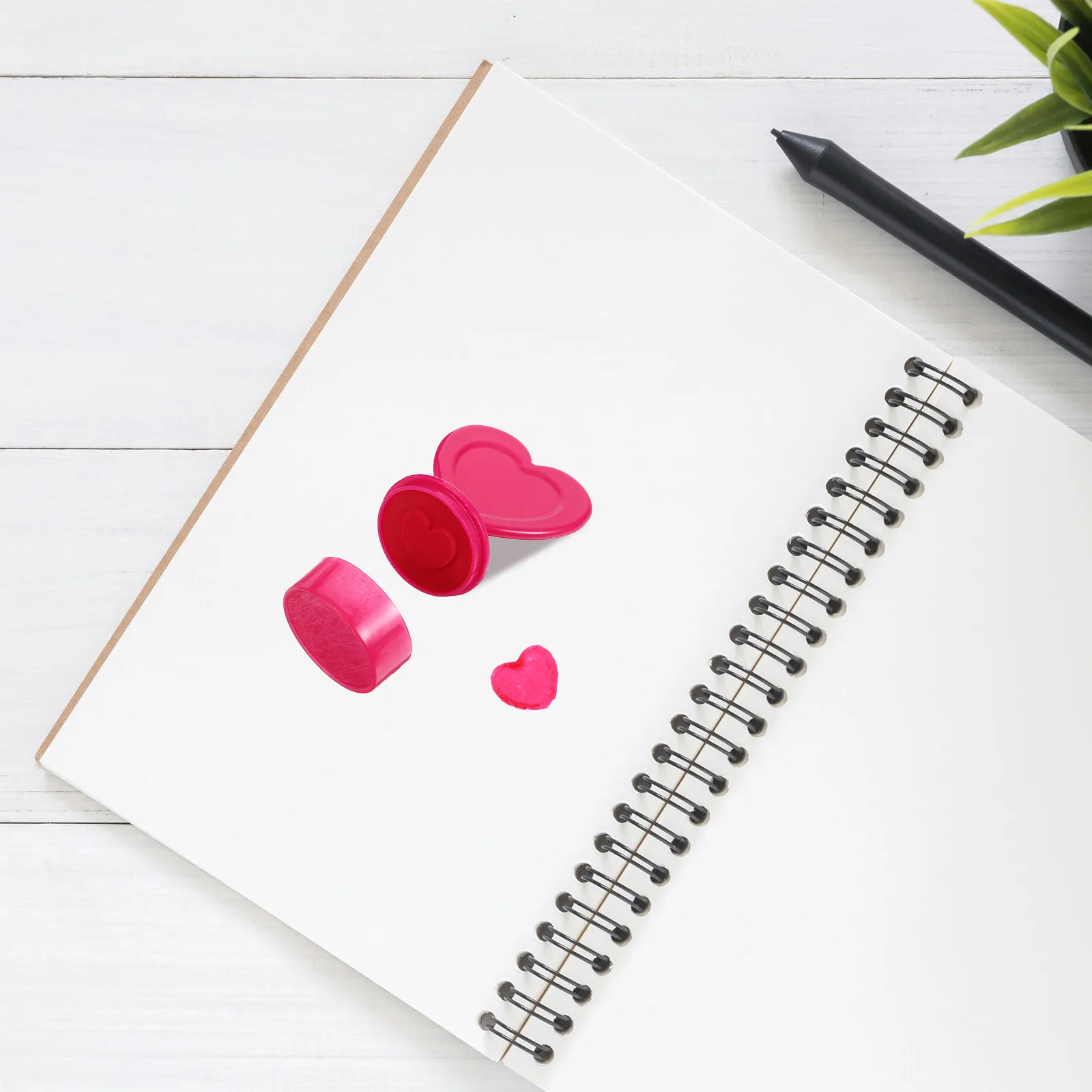 Набор из 12 пластиковых штампов в форме сердца для детей: милые штампы для поделок, скрапбукинга, ведения дневников, украшения для вечеринок, товары для рукоделия
Набор из 12 пластиковых штампов в форме сердца для детей: милые штампы для поделок, скрапбукинга, ведения дневников, украшения для вечеринок, товары для рукоделия