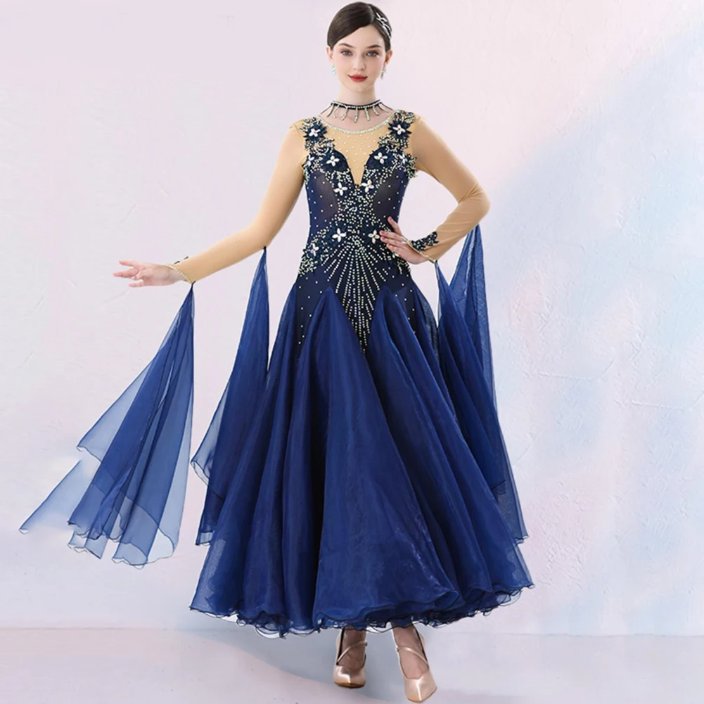 Waltz New Elegant Ballroom Dance Costume National Standard Women's Modern Professional Competition Costume Sleeveless Swing Tang
Waltz New Elegant Ballroom Dance Costume National Standard Women's Modern Professional Competition Costume Sleeveless Swing Tang