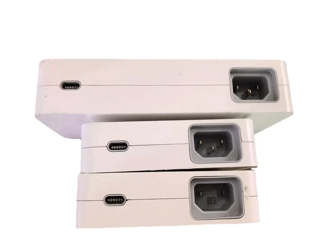 A1082 M9178 AC Adapter A1096/A1097/A1098 95 new Original 90W 150W Power Supply A1097 for Apple 23" DVI HD Cinema Display
A1082 M9178 AC Adapter A1096/A1097/A1098 95 new Original 90W 150W Power Supply A1097 for Apple 23" DVI HD Cinema Display