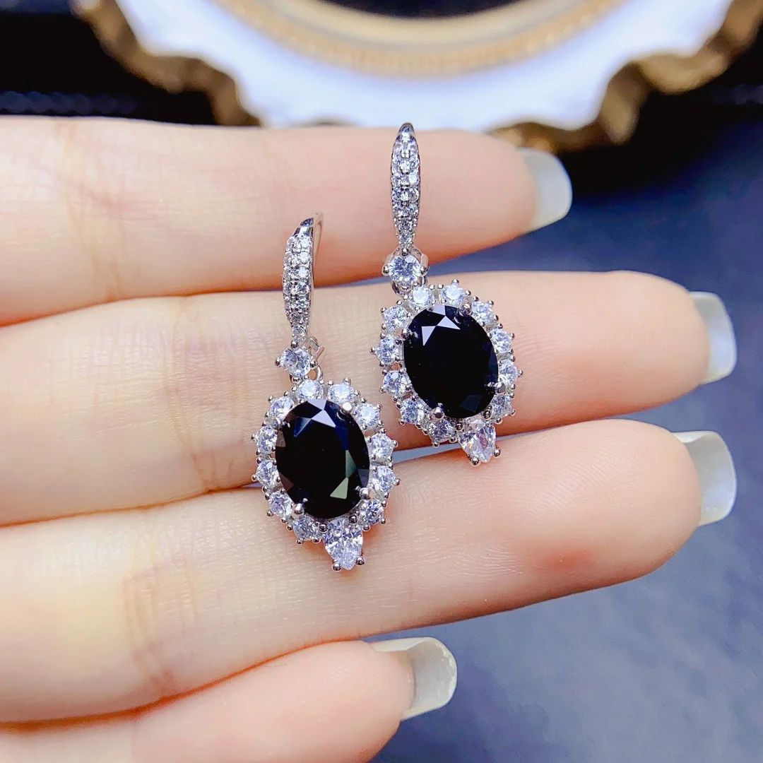 FS Fashion Real S925 Sterling Silver 7*9mm Natural Black Spinel Earrings With Certificate Fine Charm Jewelry for Women MeiBaPJ
FS Fashion Real S925 Sterling Silver 7*9mm Natural Black Spinel Earrings With Certificate Fine Charm Jewelry for Women MeiBaPJ