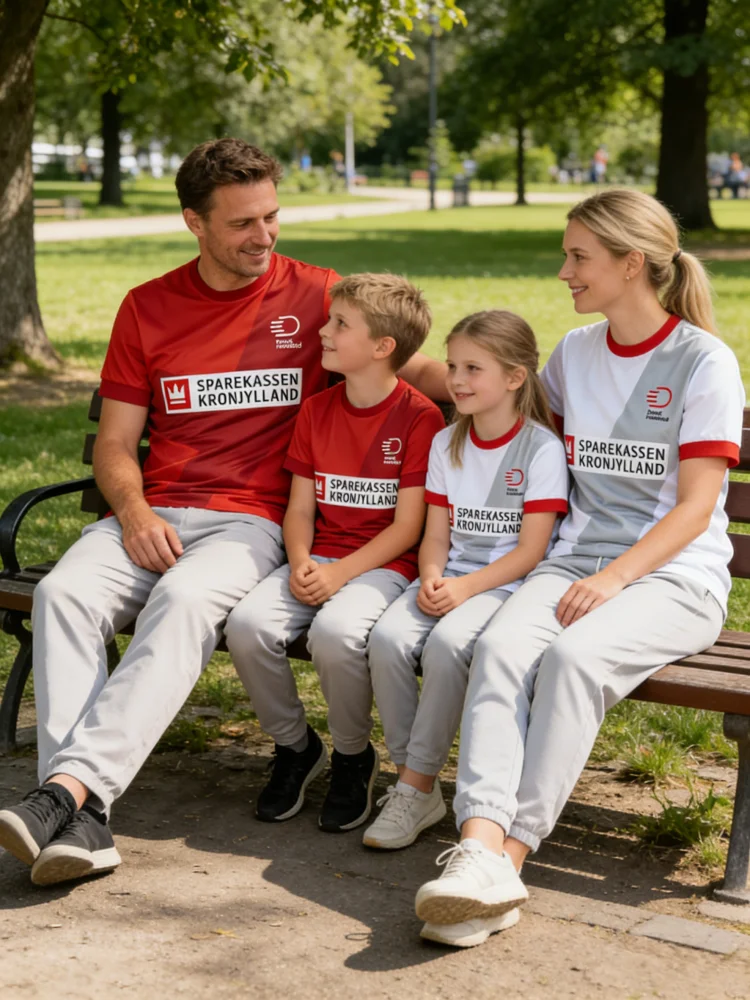 Футболка для пляжного серфинга DanskHåndbold Danish Handball Jersey, модная повседневная спортивная одежда оверсайз с короткими рукавами, дышащая, быстросохнущая спортивная одежда
Футболка для пляжного серфинга DanskHåndbold Danish Handball Jersey, модная повседневная спортивная одежда оверсайз с короткими рукавами, дышащая, быстросохнущая спортивная одежда