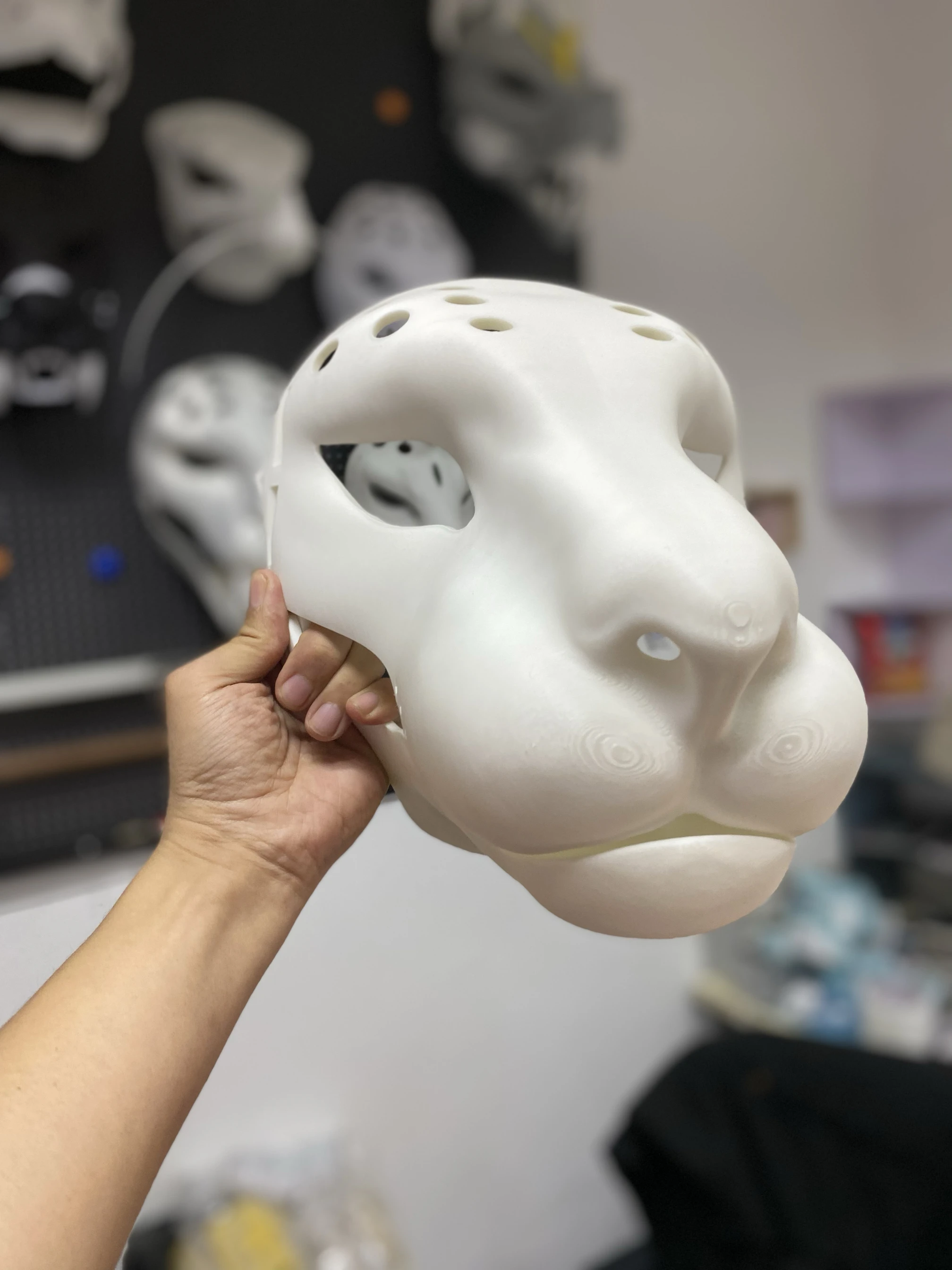 Realistic Style Fursuit Headbase Movable Jaw Furry Cosplay Costumes Accessories cosplay mask have teeth
Realistic Style Fursuit Headbase Movable Jaw Furry Cosplay Costumes Accessories cosplay mask have teeth