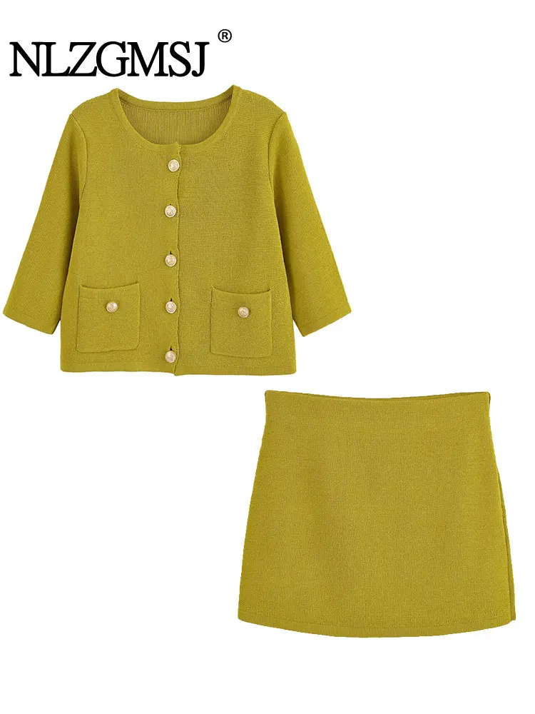 Вязаная юбка, женский комплект из двух предметов, топ с короткими рукавами, комплекты из двух предметов для женщин, мини-юбка с высокой талией, женские костюмы 
Вязаная юбка, женский комплект из двух предметов, топ с короткими рукавами, комплекты из двух предметов для женщин, мини-юбка с высокой талией, женские костюмы