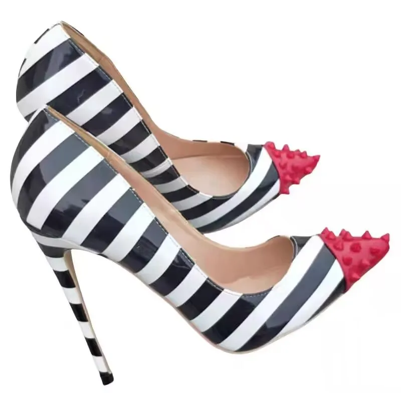 SHOFOO Модные женские туфли на высоком каблуке. Разноцветные остроконечные туфли на высоком каблуке. Высота каблука около 12 см. Туфли на мелком каблуке. 
SHOFOO Модные женские туфли на высоком каблуке. Разноцветные остроконечные туфли на высоком каблуке. Высота каблука около 12 см. Туфли на мелком каблуке.