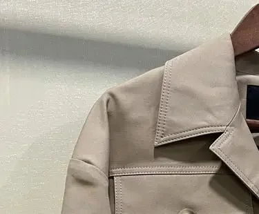 Women Brown Casual Coat Long Sleeve V Neck French Brand Top Fashion Loose Jacket
Women Brown Casual Coat Long Sleeve V Neck French Brand Top Fashion Loose Jacket
