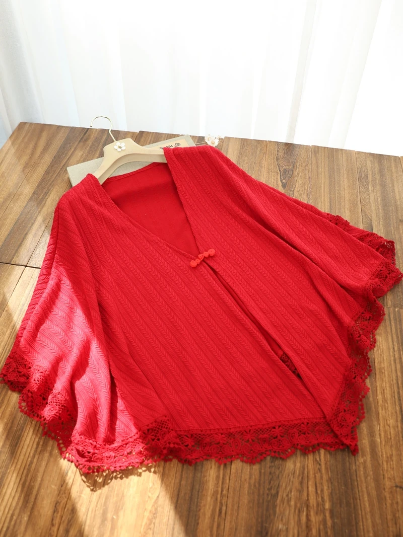 Retro Republic of China Style Young Simple Versatile Shoulder Shawl for Spring 2025 New Arrival Polyester Fiber
Retro Republic of China Style Young Simple Versatile Shoulder Shawl for Spring 2025 New Arrival Polyester Fiber
