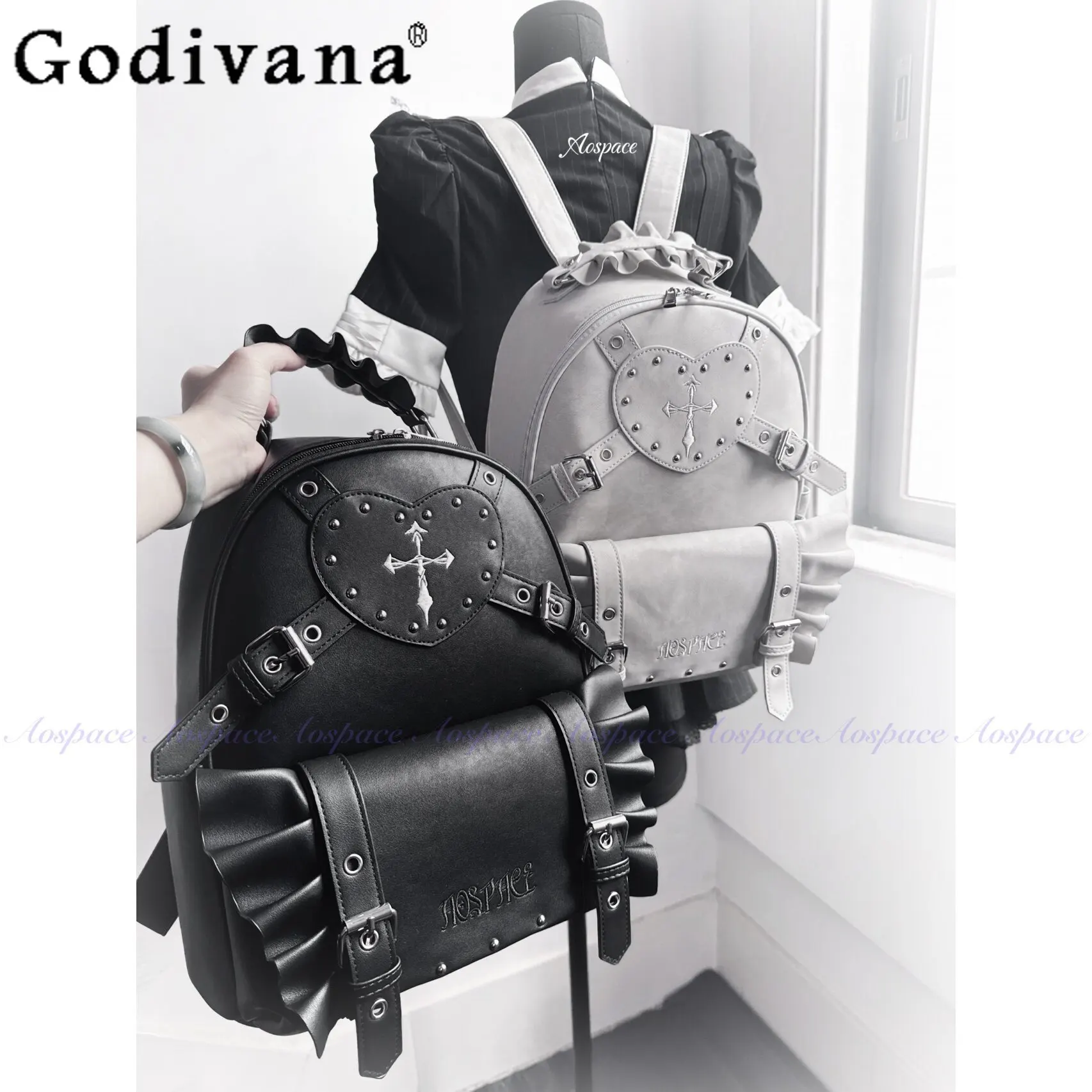 Original Japanese Subculture Embroidered Black and Gray Backpack Student Fashion Sweet Cool Casual Large-capacity School Bag
Original Japanese Subculture Embroidered Black and Gray Backpack Student Fashion Sweet Cool Casual Large-capacity School Bag