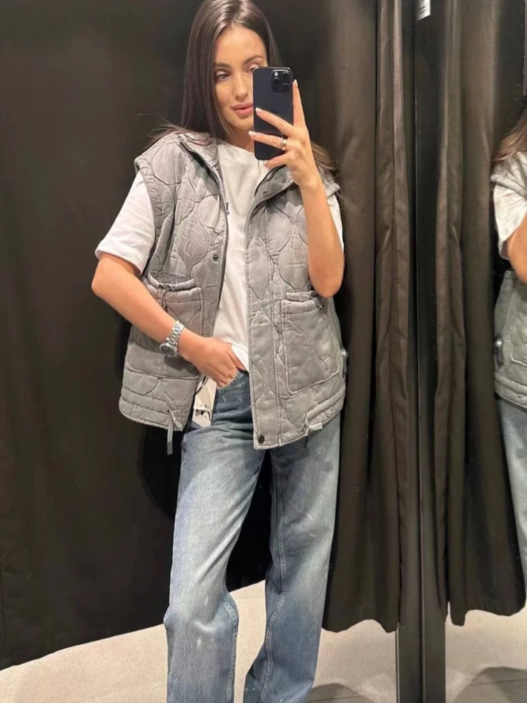 Модный хлопковый жилет с воротником-стойкой для женщин, осенне-зимняя новинка, универсальная одежда, бренд TR, для повседневной носки
Модный хлопковый жилет с воротником-стойкой для женщин, осенне-зимняя новинка, универсальная одежда, бренд TR, для повседневной носки