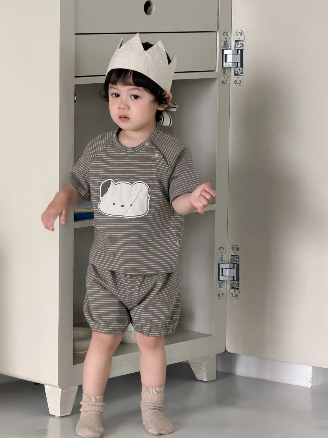 Summer Toddler Baby and Boys Cotton Cartoon Striped Shoulder Buckle T-Shirt+Shorts Set Kids 2PCS Tracksuit Children Outfit 0-4Yr
Summer Toddler Baby and Boys Cotton Cartoon Striped Shoulder Buckle T-Shirt+Shorts Set Kids 2PCS Tracksuit Children Outfit 0-4Yr