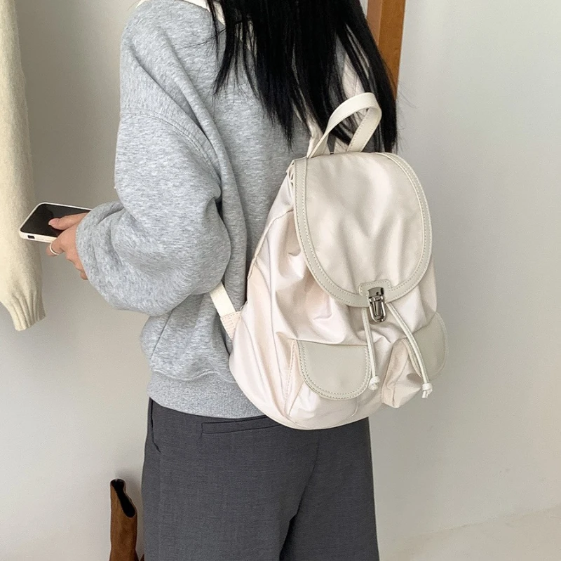 Multi-pocket Women Designer Fashion Lightweight Backpack Female Casual Commuter Daily Large Backpack Purse
Multi-pocket Women Designer Fashion Lightweight Backpack Female Casual Commuter Daily Large Backpack Purse