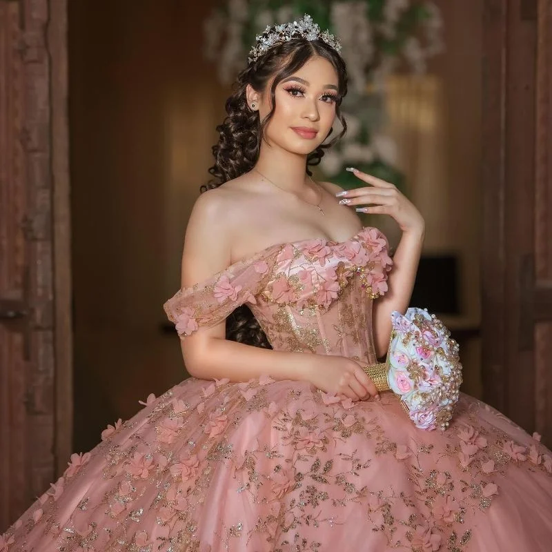 Pink Shiny Quinceanera Dresses Ball Gown Tulle Gold Sequins Appliques Flowers Beads Off Shoulder Sweet 15 16 Birthday Party
Pink Shiny Quinceanera Dresses Ball Gown Tulle Gold Sequins Appliques Flowers Beads Off Shoulder Sweet 15 16 Birthday Party