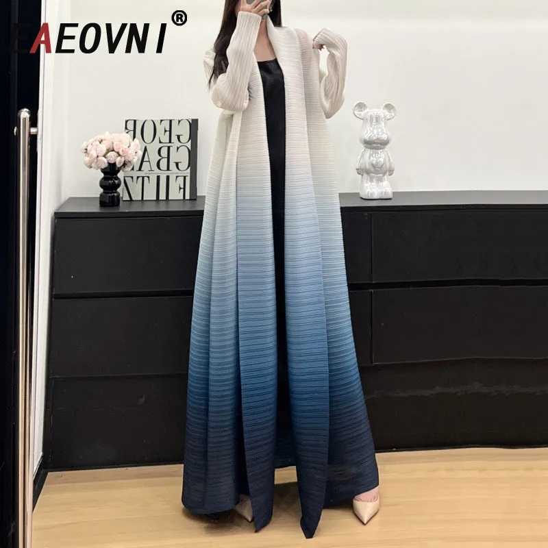 EAEOVNI 2025 Miyake Pleated Design Long Coat Women Gradient Print Loose Folds Fashion Jacket Elegant New Clothing 1A370
EAEOVNI 2025 Miyake Pleated Design Long Coat Women Gradient Print Loose Folds Fashion Jacket Elegant New Clothing 1A370