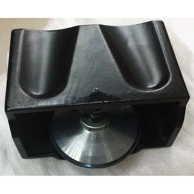 800-24 24 inch manual hob cutter, rolling paper cutter, iron plate push knife paper cutter, A2 roller type paper cutter
800-24 24 inch manual hob cutter, rolling paper cutter, iron plate push knife paper cutter, A2 roller type paper cutter