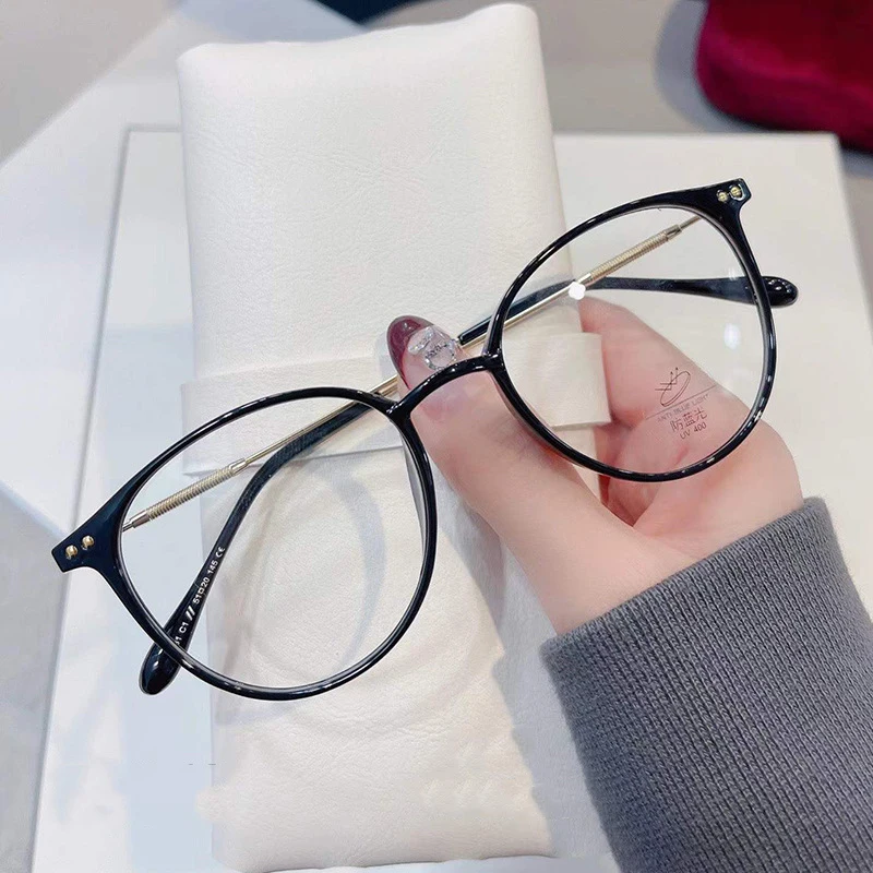 Vintage Small Round Frame Myopia Glasses Business Office Computer Blue Light Blocking Eyeglasses Women Men Near Sight Diopter
Vintage Small Round Frame Myopia Glasses Business Office Computer Blue Light Blocking Eyeglasses Women Men Near Sight Diopter