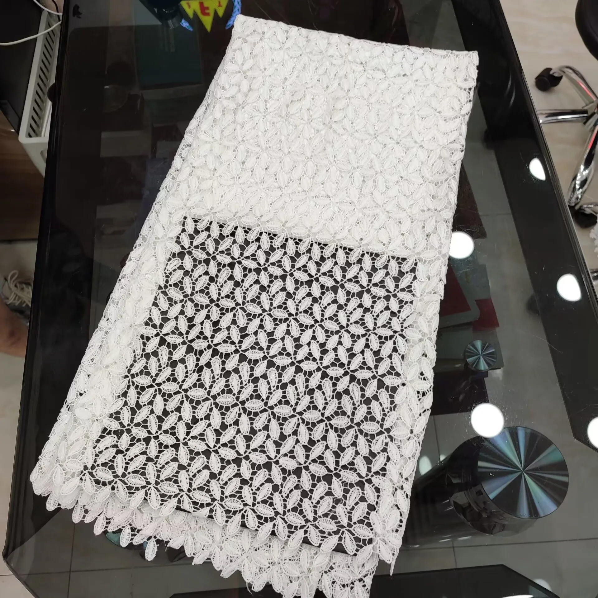 African Guipure Cord Lace Fabric 5 Yards 2023 High Quality French Nigerian Lace Fabric For Wedding Party Dress Sewing KJFT2314
African Guipure Cord Lace Fabric 5 Yards 2023 High Quality French Nigerian Lace Fabric For Wedding Party Dress Sewing KJFT2314