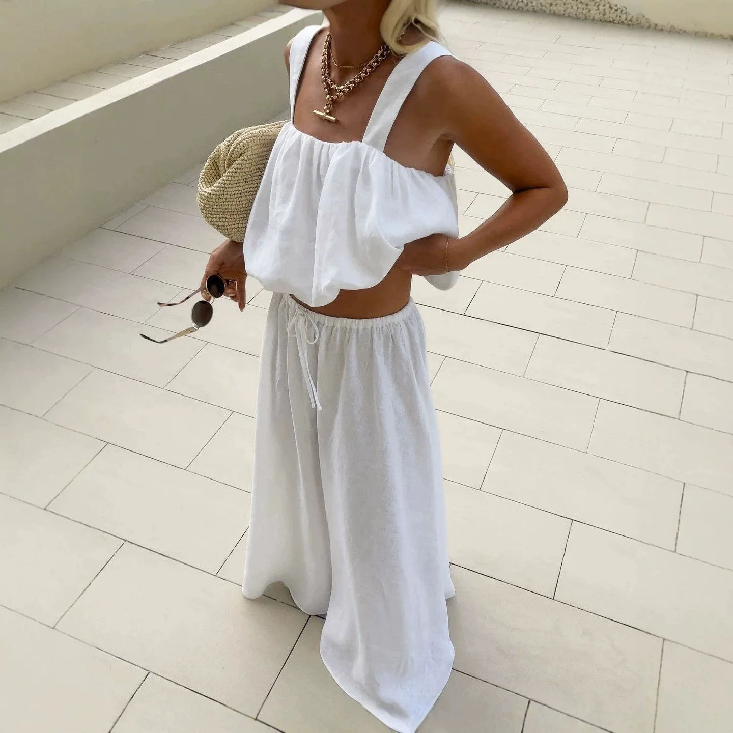 Elegant High Waist Pants Outfit Simple White Halter Crop Tops&Lantern Long Skirt Sets Summer Casual Loose Holiday Two Piece Sets
Elegant High Waist Pants Outfit Simple White Halter Crop Tops&Lantern Long Skirt Sets Summer Casual Loose Holiday Two Piece Sets