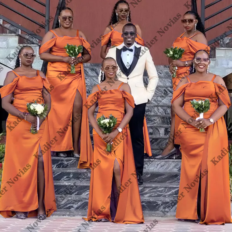 Платье подружки невесты оранжевого цвета больших размеров, свадебное платье с боковой юбкой и разрезом по индивидуальному заказу, платье de festa de casamento
Платье подружки невесты оранжевого цвета больших размеров, свадебное платье с боковой юбкой и разрезом по индивидуальному заказу, платье de festa de casamento