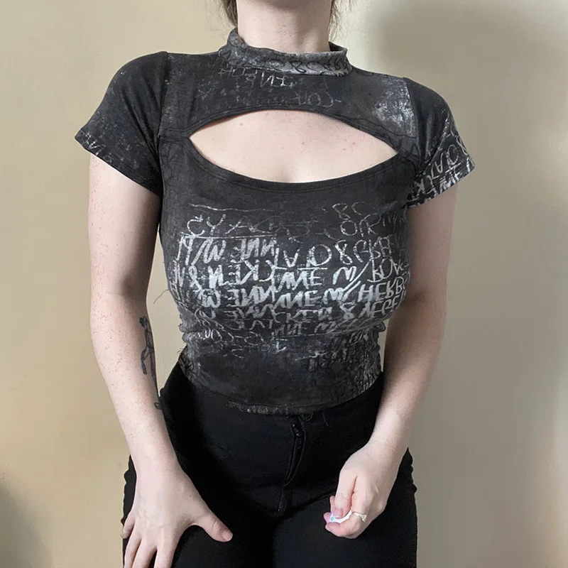 Gothic Letter Print Harajuku Slim Fitness Crop Top Women Summer Short Sleeve Chest Cut Hollow Out T Shirt 2023 New Punk T-shirts
Gothic Letter Print Harajuku Slim Fitness Crop Top Women Summer Short Sleeve Chest Cut Hollow Out T Shirt 2023 New Punk T-shirts