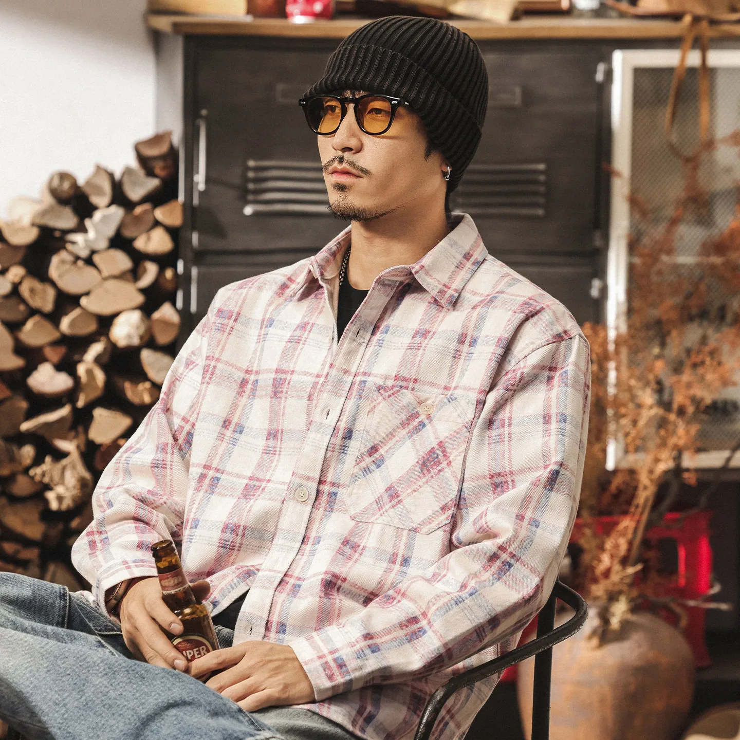 Men Vintage Red Blue Plaid Flannel Shirts Long Sleeve Oversized Loose Fit Casual Checkered Blouse Single Chest Pocket
Men Vintage Red Blue Plaid Flannel Shirts Long Sleeve Oversized Loose Fit Casual Checkered Blouse Single Chest Pocket