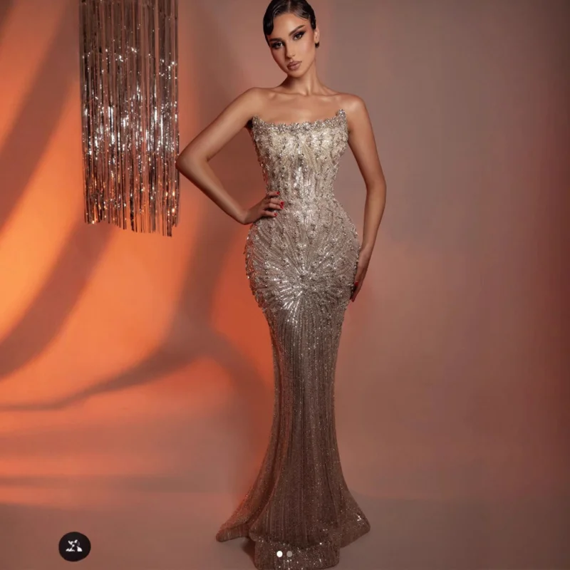 Новое поступление, шикарное платье без бретелек с вышивкой и стразами цвета шампанского, элитное вечернее платье
Новое поступление, шикарное платье без бретелек с вышивкой и стразами цвета шампанского, элитное вечернее платье