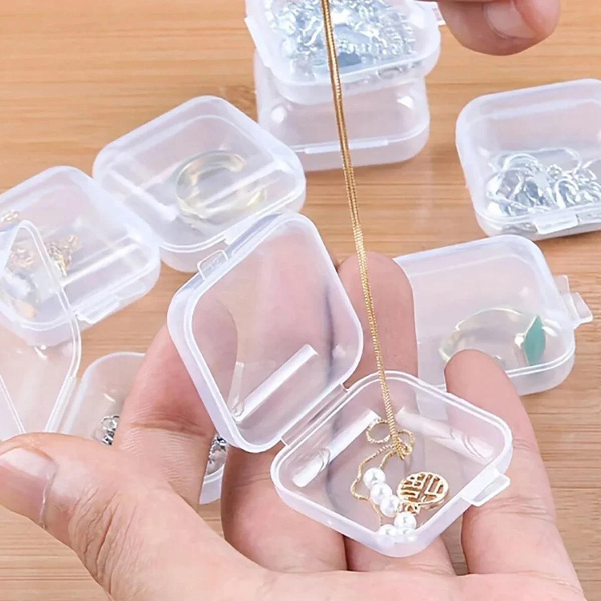 Pill Jewelry Earrings Dustof Storage Pack Boxes Mini Square Storage Box Transparent Plastic Flip Cover Small Case
Pill Jewelry Earrings Dustof Storage Pack Boxes Mini Square Storage Box Transparent Plastic Flip Cover Small Case