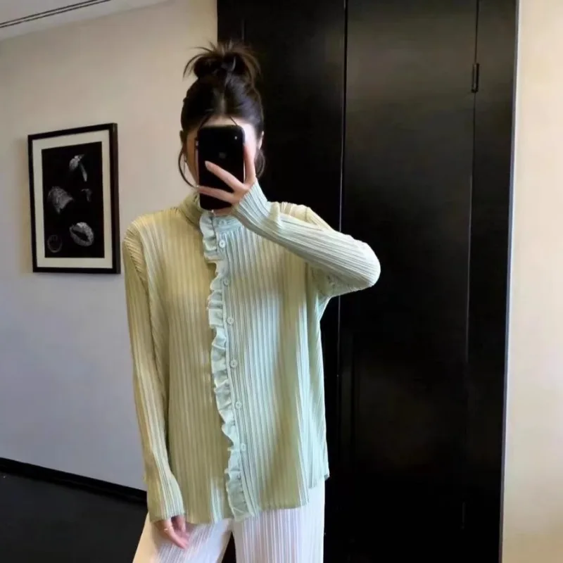Miyake Pleated New Ruffled Edge Shirt for Women Solid Color Pleated Shirt Stand Collar Versatile Loose Simple Pleated Top Pleat
Miyake Pleated New Ruffled Edge Shirt for Women Solid Color Pleated Shirt Stand Collar Versatile Loose Simple Pleated Top Pleat