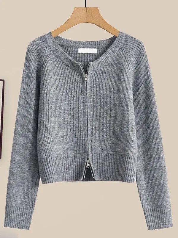 ay Knitted Sweater Coat Thi Long Sve Lazy Sle Women's Autumn Faion 2025 New Arrival Loose Fit Single Piece Zipper
ay Knitted Sweater Coat Thi Long Sve Lazy Sle Women's Autumn Faion 2025 New Arrival Loose Fit Single Piece Zipper