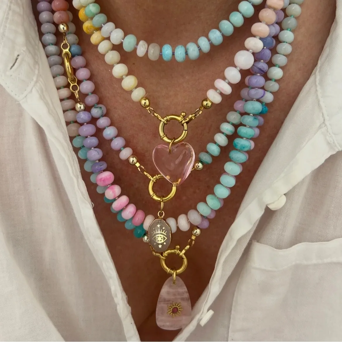 Trendy Candy Color Beaded Necklace for Women Boho Pink Heart Evil Eye Pendant Choker Summer Beach Y2K Jewelry Collar
Trendy Candy Color Beaded Necklace for Women Boho Pink Heart Evil Eye Pendant Choker Summer Beach Y2K Jewelry Collar